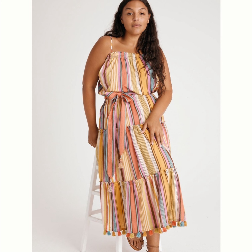 ✨ NWOT Anthropologie Feliza Tiered Midi Dress Sz M
